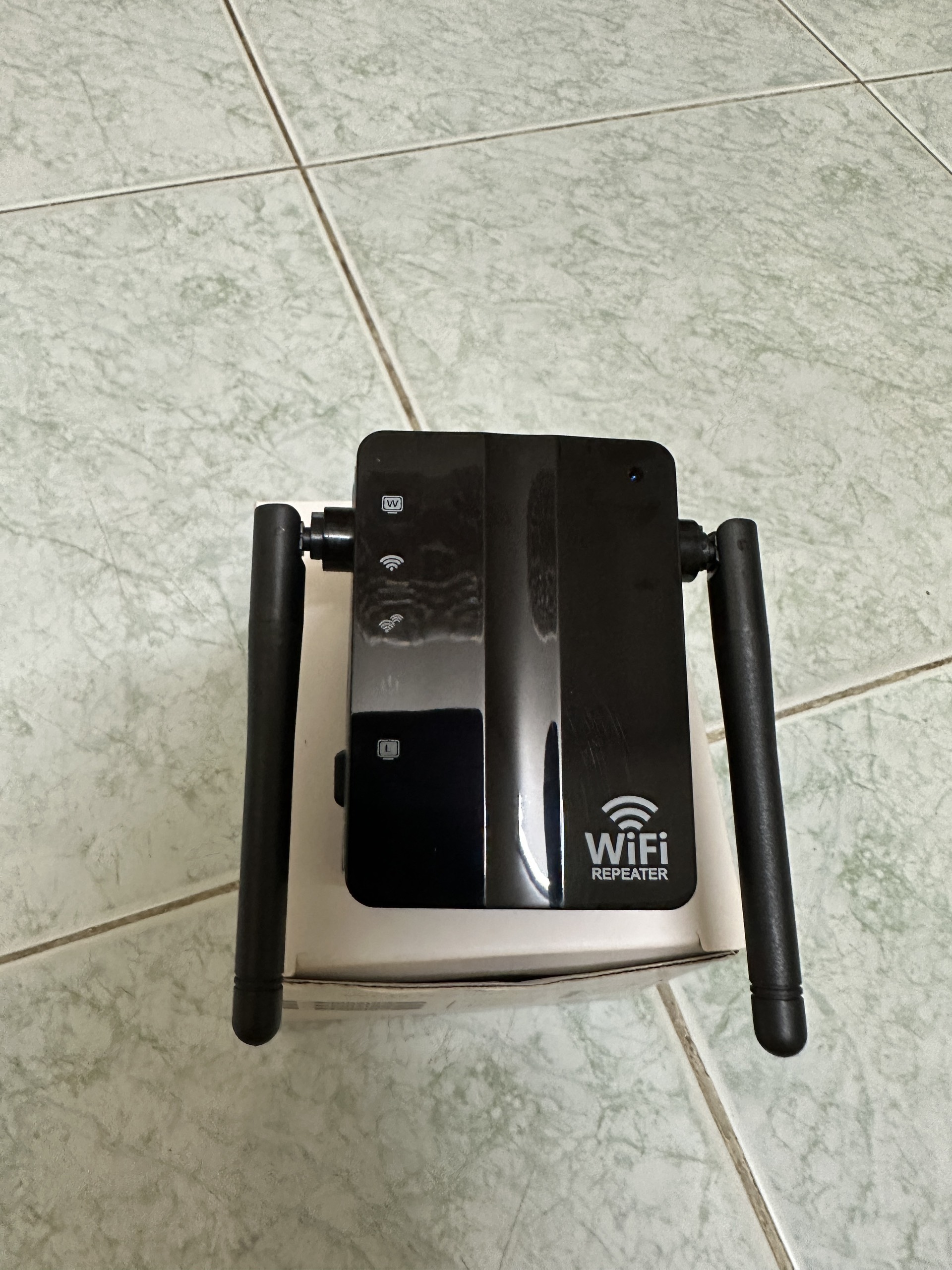camera-nguy-trang-bo-kich-wifi-3